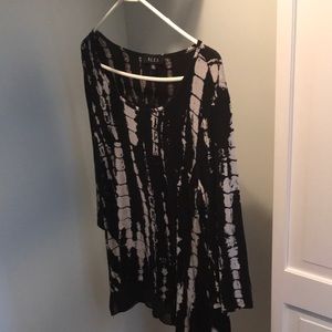 Long black and white shirt